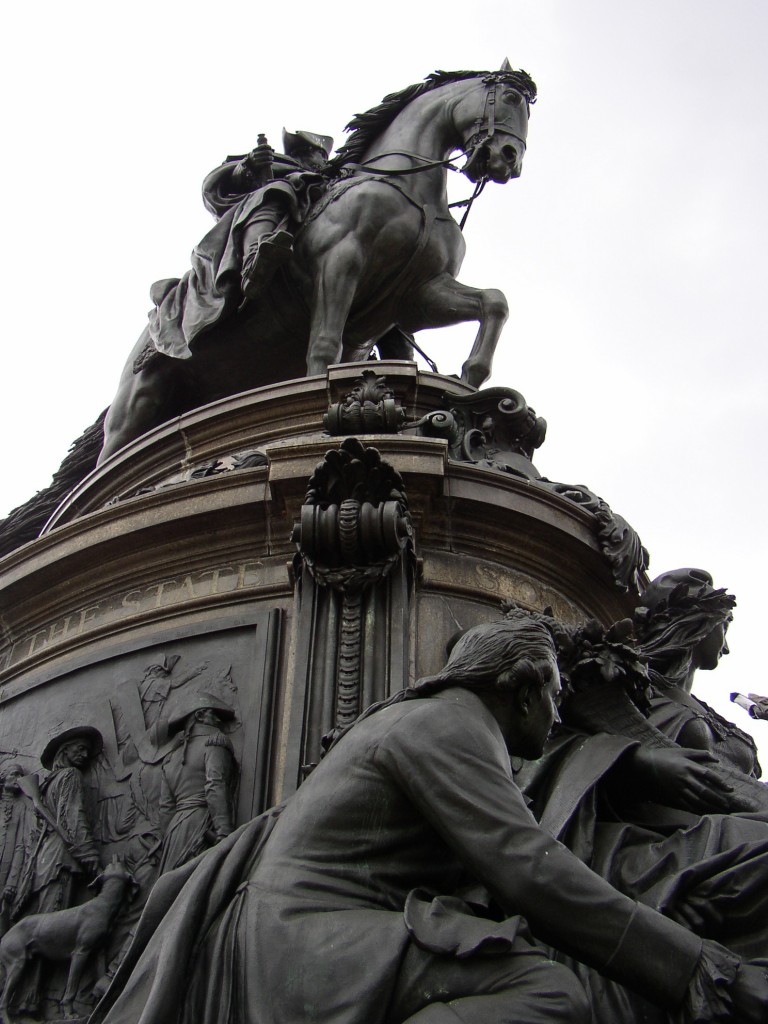 Art Museum Sculpture